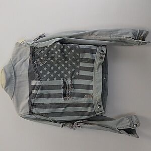 Denim Jean Jacket Size Large Shredded Distressed American‎ Flag Trucker J…